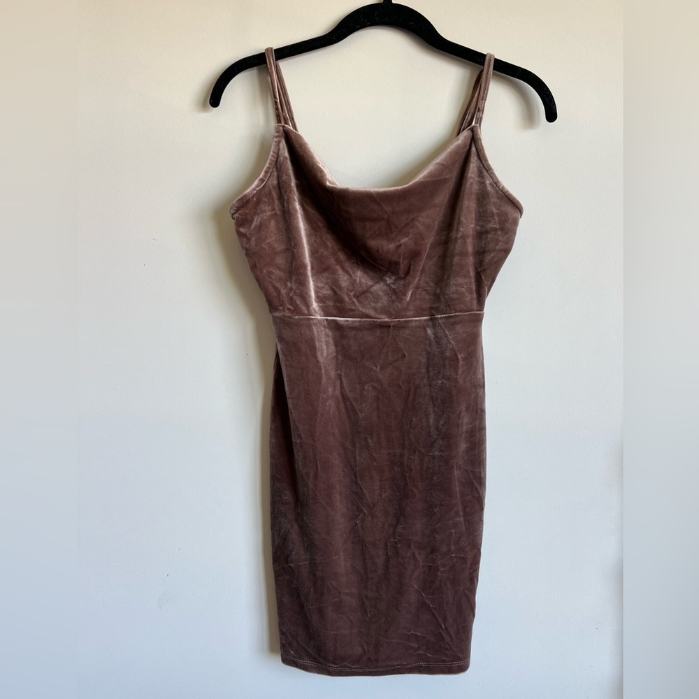 NWOT Velvety Velour Bronze Forever 21 Dress